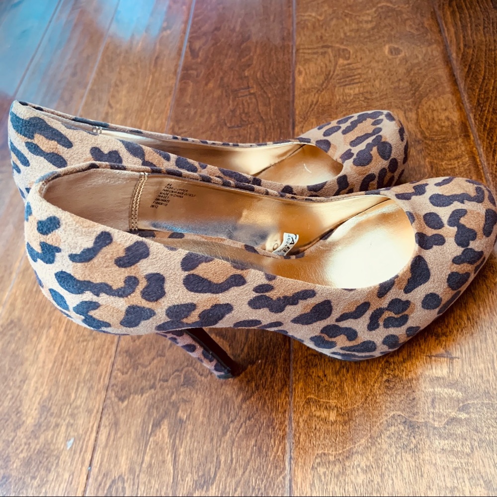 Mossimo Animal Print Heels 6.5